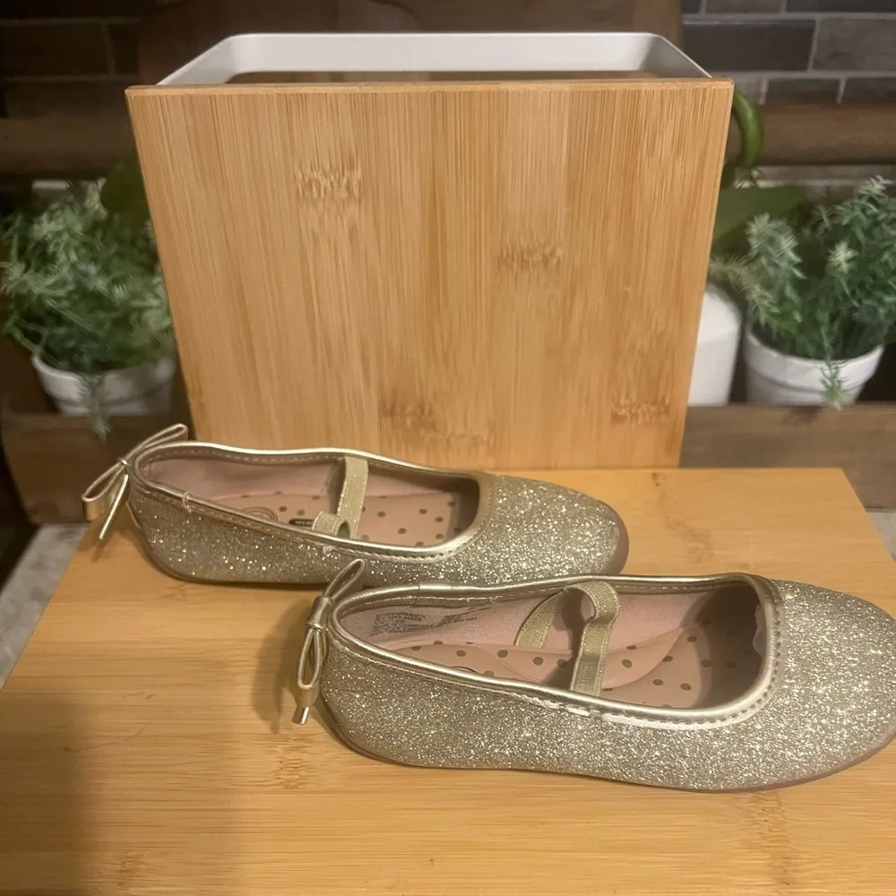 wonder nation Girls Glitter Slip-On Shoes in Gold